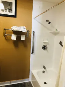 Casa Blanca Inn - Whittier, Los Angeles - Chambre