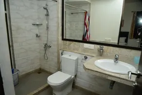 Oragadam Rooms By Actisai - Bathroom