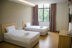 1 Orange Hotel Sungai Buloh - Room
