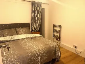 Charming Essex Guest Room Comfort, Convenience, and Countryside Charm - Værelse