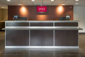 Red Roof Inn PLUS+ West Springfield - Hall