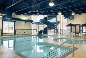 Ramada by Wyndham Drayton Valley - Basseng