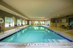 Hampton Inn & Suites by Hilton Flowery Branch Lake Lanier - Pool