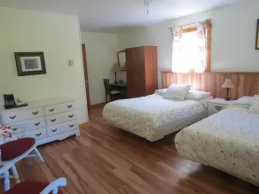 Big Intervale Fishing Lodge - Room