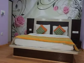 Treebo Green View, Noida - Quarto