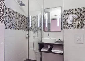 Tourhotel Blois - Bad