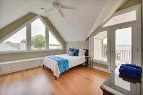 Gloucester Point Vacation Rental on York River! - Interior
