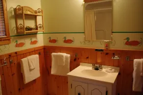 Hay Lake Lodge & Cottages - Bad