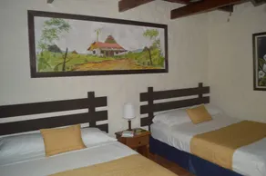 Hotel Flor Blanca - Room