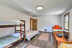 Pet-friendly Fair Play Getaway w/ Boat Dock! - Rum