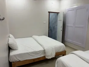 Shree Chakra Residency - Room
