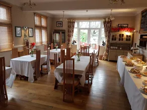 DORSET ARMS HOTEL - Restaurant
