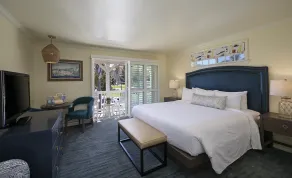 Avila Lighthouse Suites - Chambre