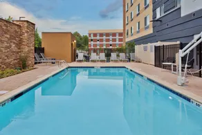 Fairfield Inn & Suites by Marriott Birmingham Colonnade - Piscine