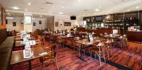 Upper Ross Hotel - Restaurant