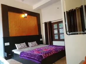 Sonu Guesthouse & Hostel, Rishikesh - Room