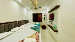 Hotel Shree Shivay Omkareshwar - Room