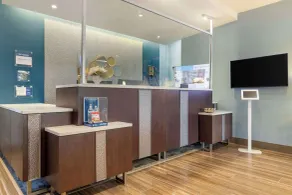 Best Western Plus Edinburg Inn & Suites - Réception