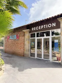 Malibu Village - Reception