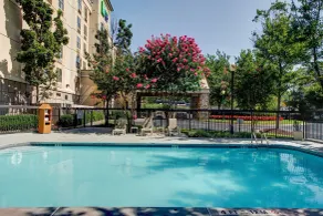Holiday Inn Express Hotel & Suites Atlanta Buckhead by IHG - Pool