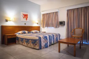Kefalos Damon Hotel Apartments - Værelse