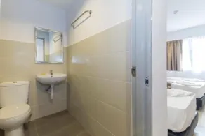 M Hotel- Medan Tuanku - Near SOGO & Monorail - Badeværelse