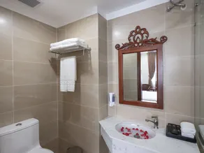 Air Star Hotel - Bathroom