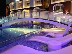 Shanti Solitaire, Arpora - Pool
