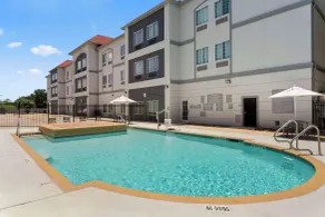 Spark by Hilton San Antonio Dominion - Piscine