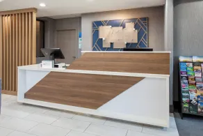 Holiday Inn Express & Suites Lathrop by IHG - Réception