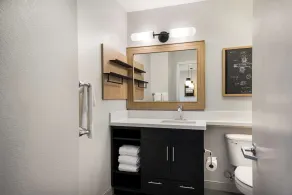 Sonesta Simply Suites Baltimore BWI Airport - Salle de bain