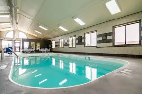 Quality Inn & Suites Colby - Pool