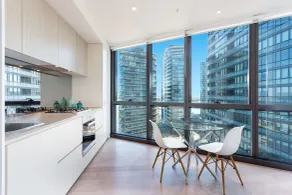 Wyndel Apartments One Bedroom COl8302 - Room