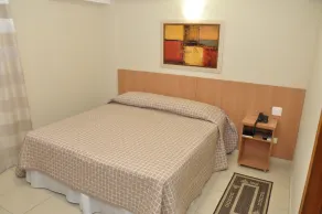 Lotus Hotel - à 6 km do Santuário de Aparecida-SP - Room