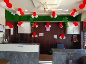 Shri Girraj Residency - Rezeption