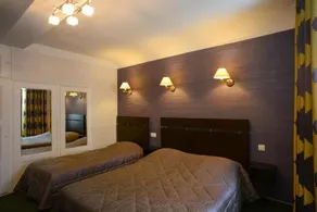 Hôtel de La Croix d'Or - Room