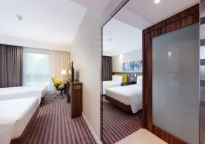 Hampton by Hilton Krakow - Room