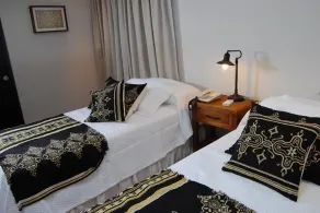Rio Arriba Suites & Apartments & Restó - Habitación