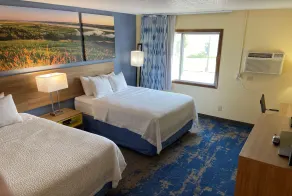 Days Inn by Wyndham Newton - Zimmer