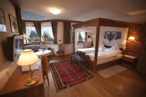 Hotel Garni Concordia - Dolomites Home - Værelse