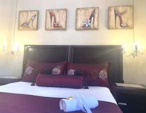 La Barune Guest House - Zimmer