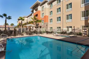 Hampton Inn & Suites San Bernardino - Piscine