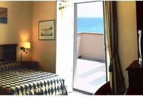 Helios Hotel - Vue de la chambre