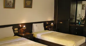 El Nakhil Hotel - Zimmer