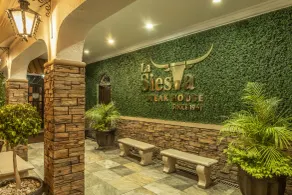 La Siesta Hotel - Restaurant