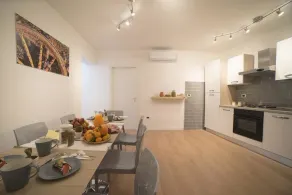 Suite Dreams - Interior entrance