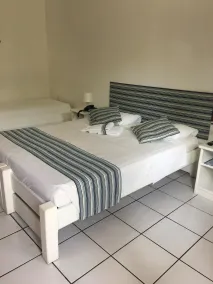 Taperapuan Praia Hotel - Room