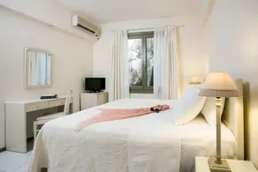 Kenta Beach Hotel - Chambre