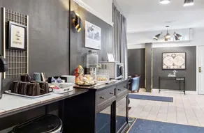 Centric Hotel - Recepción