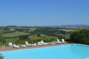 House with private garden in the Crete Senesi - Pool